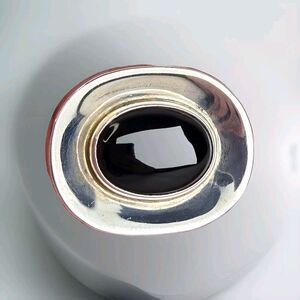 Inger K Sterling Silver 925 and Onyx Modernist Brooch‎ Vintage Signed